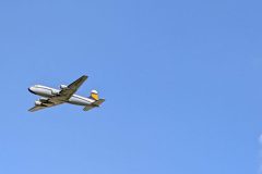 PXL_20250810_120516810.RAW-01.COVER_-scaled